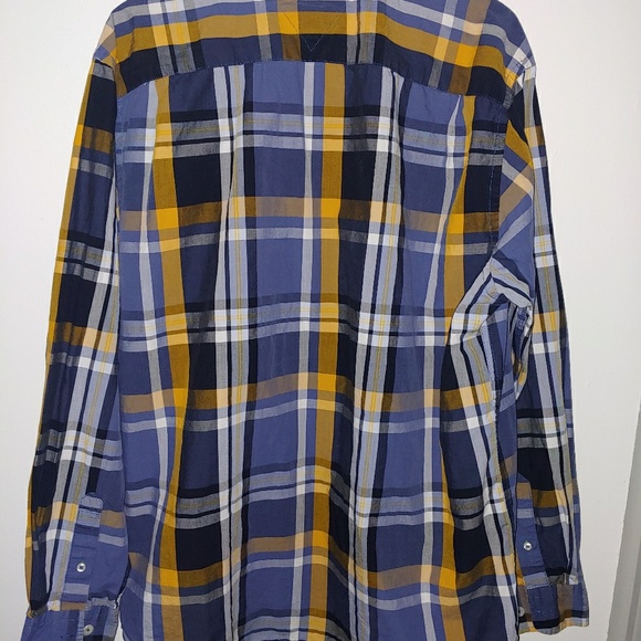 Tommy Hilfiger long sleeve button up - Picture 3 of 3